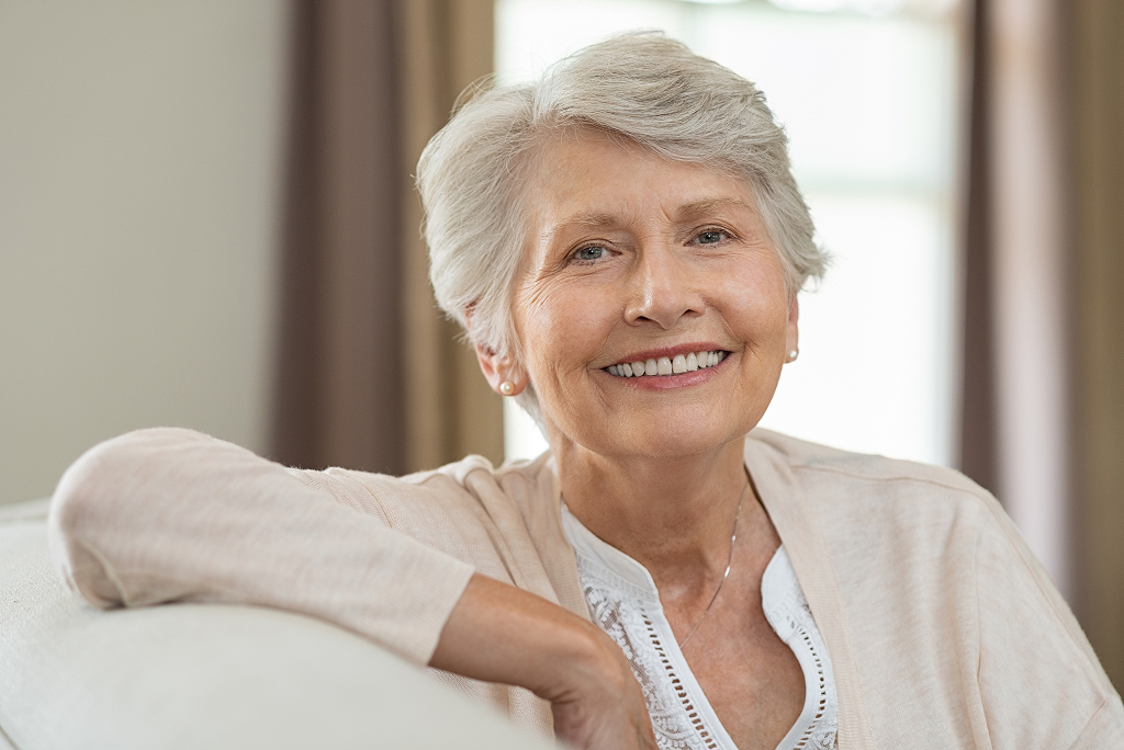 Dental implant options including single tooth implants, implant-supported bridges, All-on-4, All-on-X, and FP1 restorations
